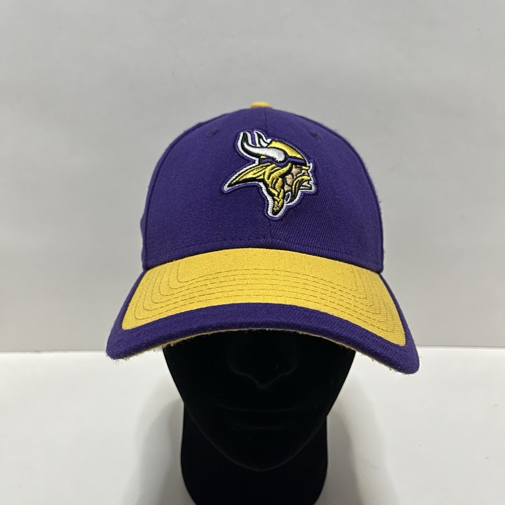 New Era Minnesota Vikings Purple Yellow 39THIRTY Hat S/M NFL Fitted